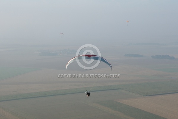 Paramoteur dans la brume, Blois 41