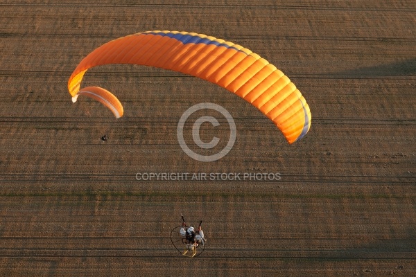 Paramoteur en vol