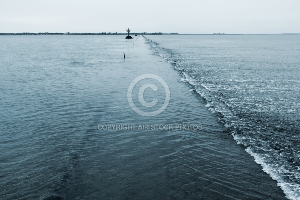 Passage du Gois en début de marée basse