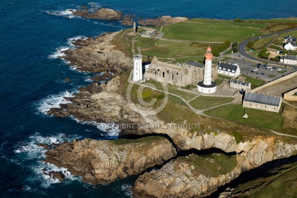 Phare de la Pointe de St-Mathieu vue du ciel