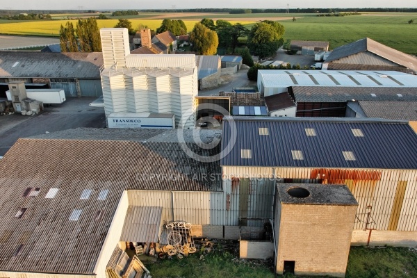 photo aerienne ferme 91470 Pecqueuse