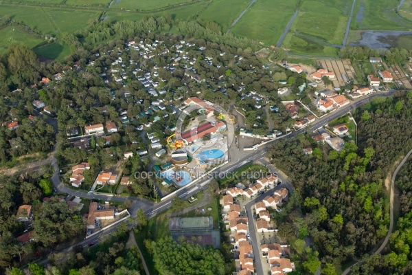 Photo aérienne camping Longeville-sur-mer vendée