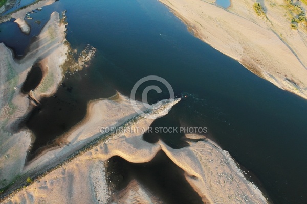 Photo aérienne de la Loire au Pays d Ancenis 44