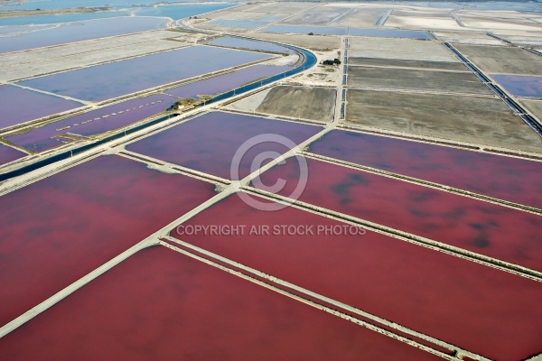 Photo aérienne des Salins de Camargue  Aigues-Morte