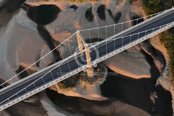 Photo aérienne du pont de Saint-Florent-le-Vieil