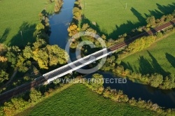 Photo aérienne pont chemin de fer Decize