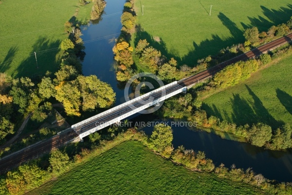 Photo aérienne pont chemin de fer Decize