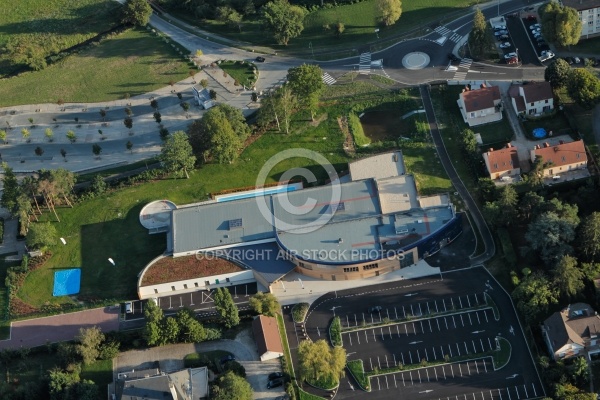 Piscine de Dourdan vu du ciel,  91410