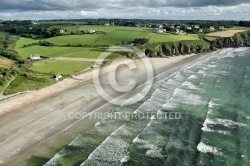 Plage de Trezmalaouen vue du ciel, Kerlaz, Finistère