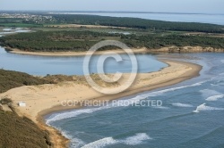 Plage du veillon et estuaire du payré, Vendée 85 Plage du veillon et estuaire du payré, Vendée 85
