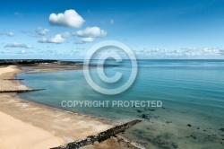 Plage et ciel bleu île d Oléron