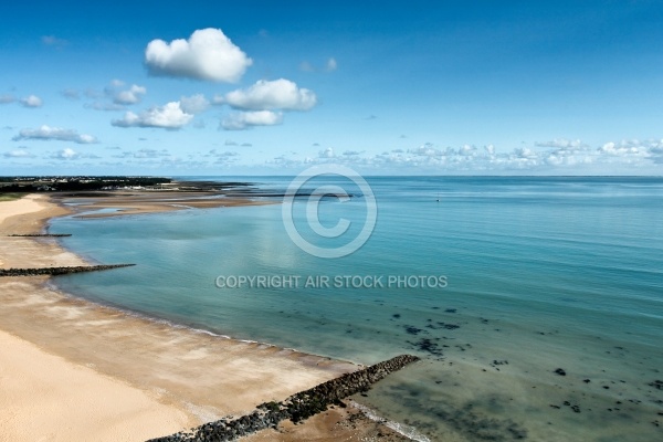 Plage et ciel bleu île d Oléron