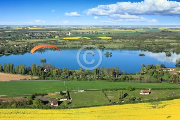 Plan d eau du pays  Drouais,  paramoteur 28