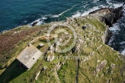 Pointe de Tal ar Grip, Plomodiern , Finistère Pointe de Tal ar Grip, Plomodiern , Finistère