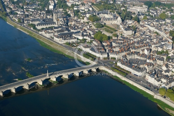 Pont de Jacques Gabriel, Blois 41000