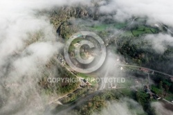 Pont de Ménat vue du ciel en paramoteur