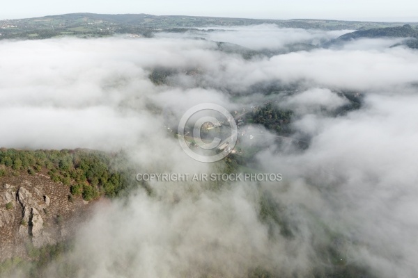 Pont de Ménat vue du ciel en paramoteur