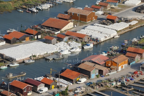 Port de Gujan-Mestras vue du ciel