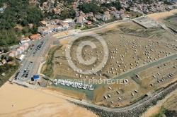 Port de Jard-sur-Mer à marée basse, Vendée 85