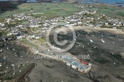 Port de île de Batz ,le Finistere vue du ciel