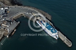 Port de Roscoff , transport maritime ,Finistere