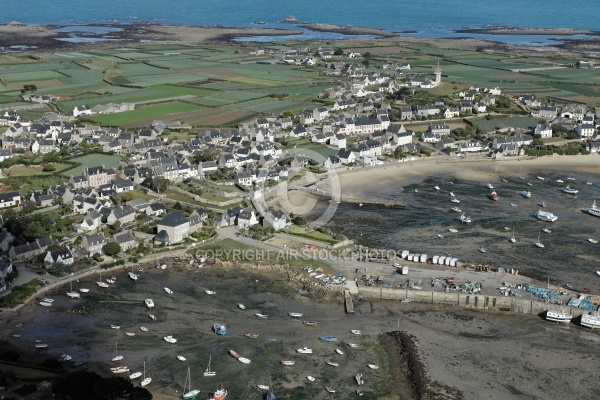 Port de île de Batz ,le Finistere vue du ciel