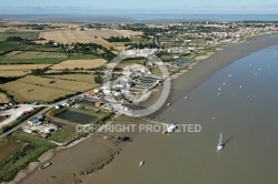 Port-des-Barques vue du ciel