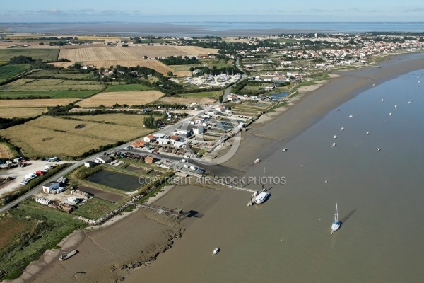 Port-des-Barques vue du ciel