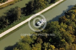 péniche sur le Canal latéral de la Loire