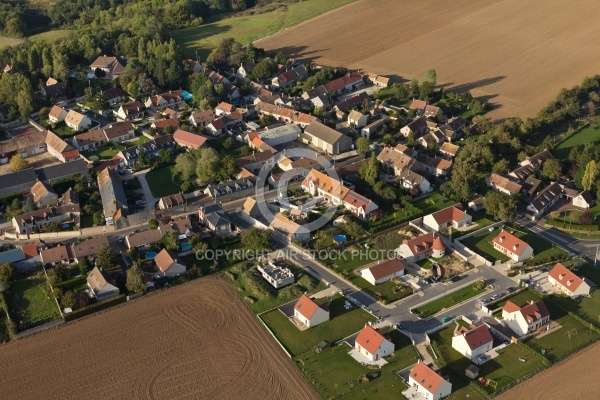 Roinville vue du ciel Hameau de Marchais