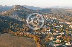 Rousson , le Gard vue du ciel