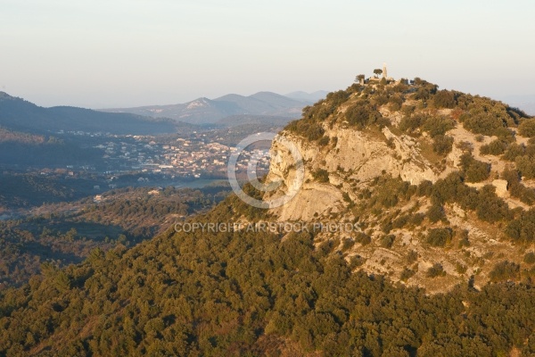 Rousson le Castelas , le Gard vue du ciel