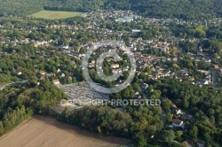 Saint-Chéron cimetière vue du ciel