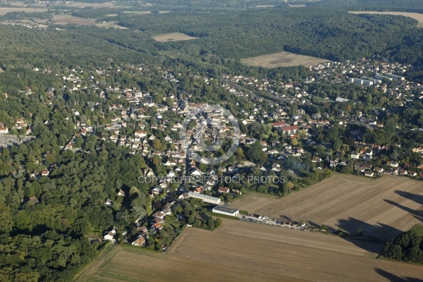 Saint-Chéron vue du ciel