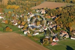 Saint-Cyr-Sous-Dourdan vue du ciel en Automne