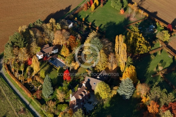 Saint-Cyr-Sous-Dourdan vue du ciel en Automne