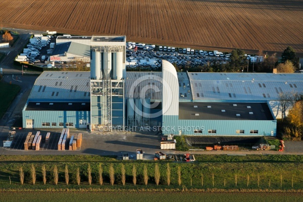 Sainville  industries vue du ciel 28