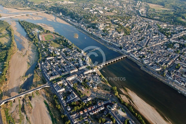 Saumur, la Loire vue du ciel, France