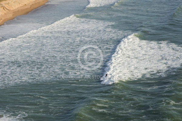 Surfer vue du ciel à Brétignolles-sur-Mer