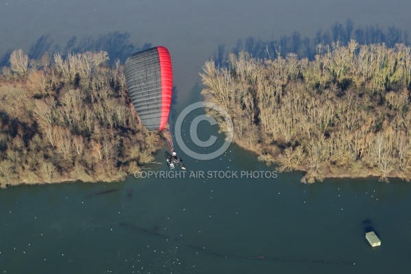 Survol de la seine en paramoteur à Mantes-la-Jolie 78