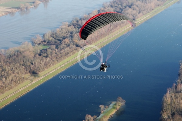 Survol de la seine en paramoteur à Mantes-la-Jolie 78