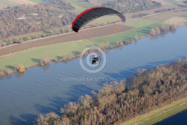 Survol de la seine en paramoteur à Mantes-la-Jolie 78