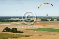 Vol en patrouille ULM paramoteur, Levainville 28