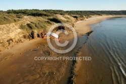 Vol paramoteur sur la plage du Veillon Vendée