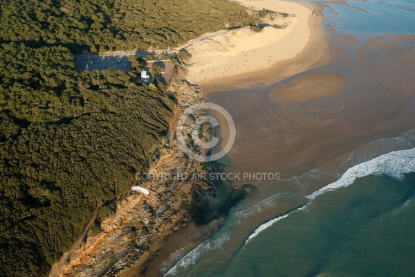 Vol paramoteur vue aérienne Plage du Veillon