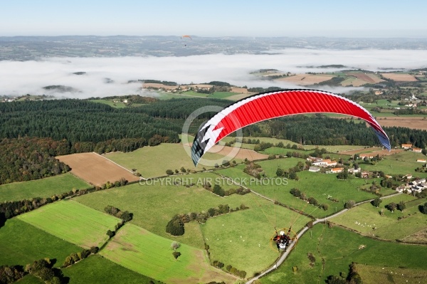 Vol Ulm en Auvergne,  le Pays de Ménat