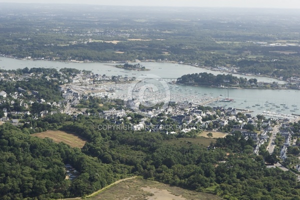 vue aerienne de la Trinité sur Mer - Golfe du Morbihan 56