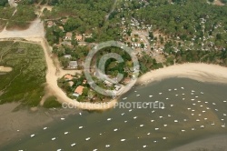 vue aérienne de claouey, bassin ostréicole d Arcachon, Gironde,