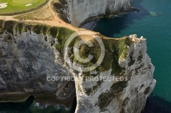 Vue aérienne de la Manneporte falaise d Etretat