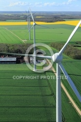 Vue aÃ©rienne Ã©oliennes au printemps, Villemeux 28210